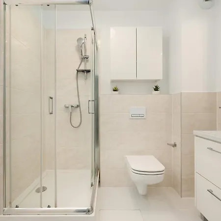 Modern With Parking Kepa Mieszczanska By Renters アパート *