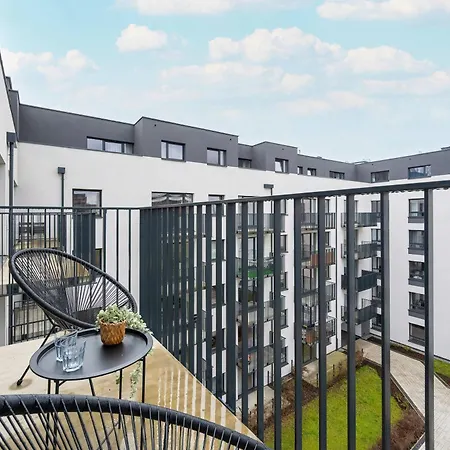 アパート Modern With Parking Kepa Mieszczanska By Renters