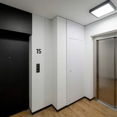 Modern With Parking Kepa Mieszczanska By Renters アパート *